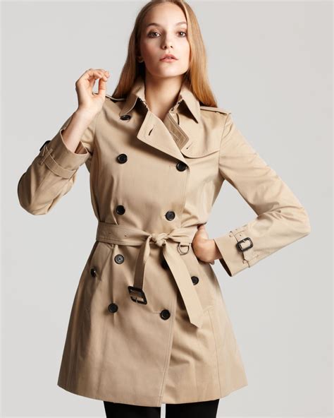 trench-coat burberry femme|burberry trench coat original.